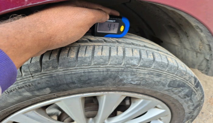 2019 Maruti Ciaz ZETA AT 1.5  SHVS PETROL, Petrol, Automatic, 74,101 km, tyre