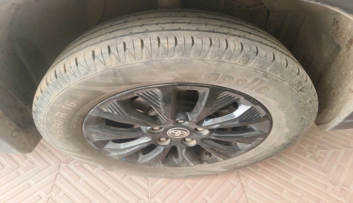 2022 Toyota URBAN CRUISER HIGH GRADE MT, Petrol, Manual, 32,094 km, tyre