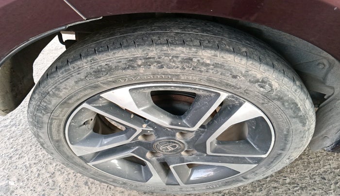 2020 Tata TIGOR XZ PLUS PETROL, Petrol, Manual, 69,898 km, tyre