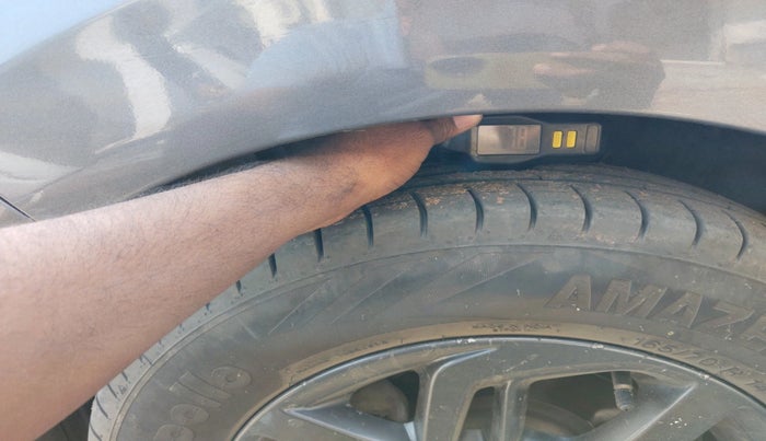 2022 Hyundai GRAND I10 NIOS SPORTZ 1.2 KAPPA VTVT CNG, Petrol, Manual, 87,532 km, tyre