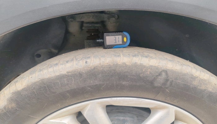 2017 Hyundai Creta SX 1.6 DIESEL, Diesel, Manual, 1,13,381 km, tyre