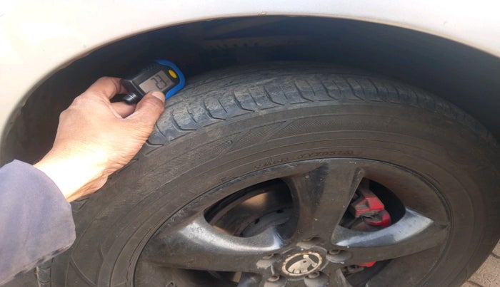 2015 Skoda Rapid AMBITION 1.5 TDI, Diesel, Manual, 91,700 km, tyre