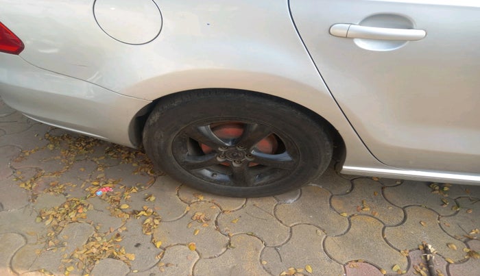 2015 Skoda Rapid AMBITION 1.5 TDI, Diesel, Manual, 91,700 km, tyre