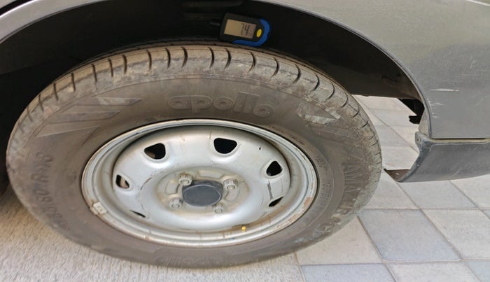 2021 Maruti Eeco 5 STR WITH A/C+HTR, Petrol, Manual, 32,427 km, tyre