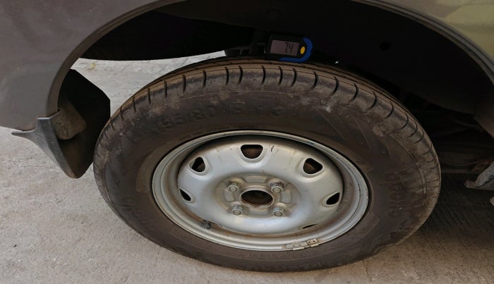 2021 Maruti Eeco 5 STR WITH A/C+HTR, Petrol, Manual, 32,427 km, tyre