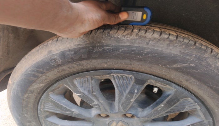 2020 Maruti Vitara Brezza ZXI, Petrol, Manual, 81,473 km, tyre