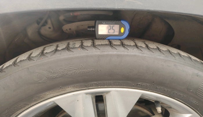 2019 KIA SELTOS HTX PLUS AT1.5 DIESEL, Diesel, Automatic, 1,95,106 km, tyre