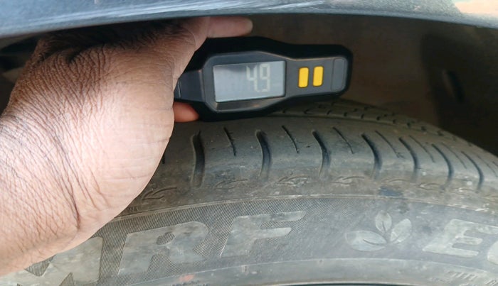 2024 Tata ALTROZ XZ PLUS SUNROOF CNG, Petrol, Manual, 13,394 km, tyre