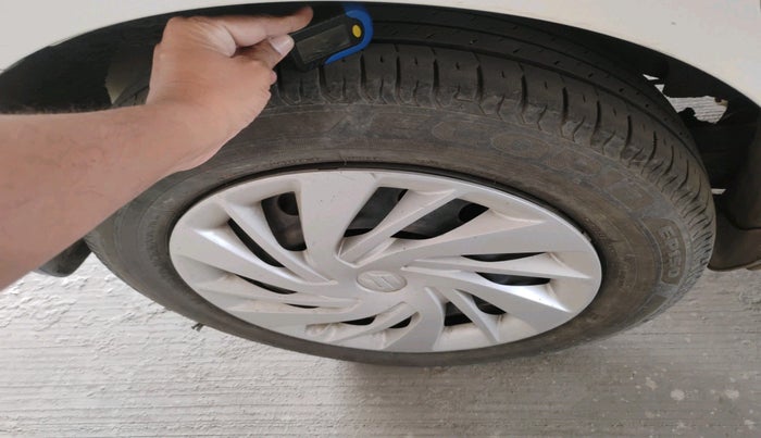 2021 Maruti Ertiga VXI CNG, Petrol, Manual, 46,380 km, tyre