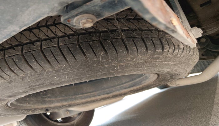 2015 Mahindra XUV500 W6, Diesel, Manual, 74,001 km, tyre