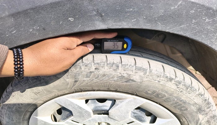 2023 Hyundai EXTER S 1.2 MT, Petrol, Manual, 30,732 km, tyre