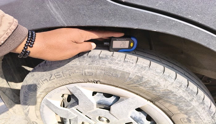 2023 Hyundai EXTER S 1.2 MT, Petrol, Manual, 30,732 km, tyre