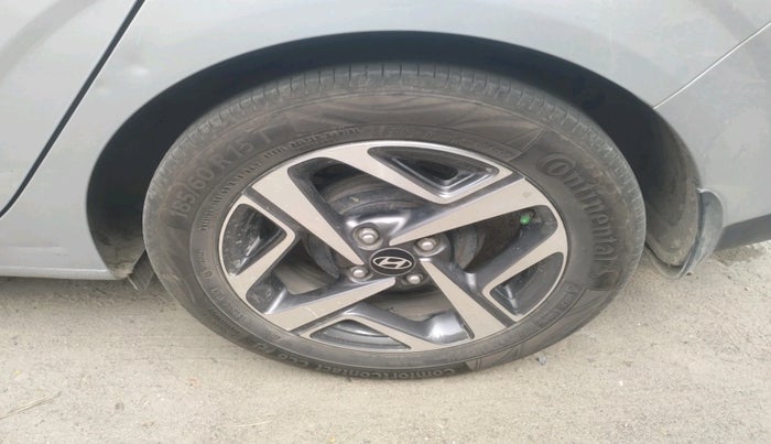 2023 Hyundai AURA SX PLUS 1.2 AMT, Petrol, Automatic, 83,951 km, tyre