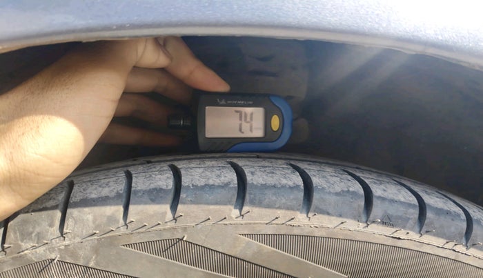 2011 Hyundai Santro Xing GL, Petrol, Manual, 1,38,476 km, tyre