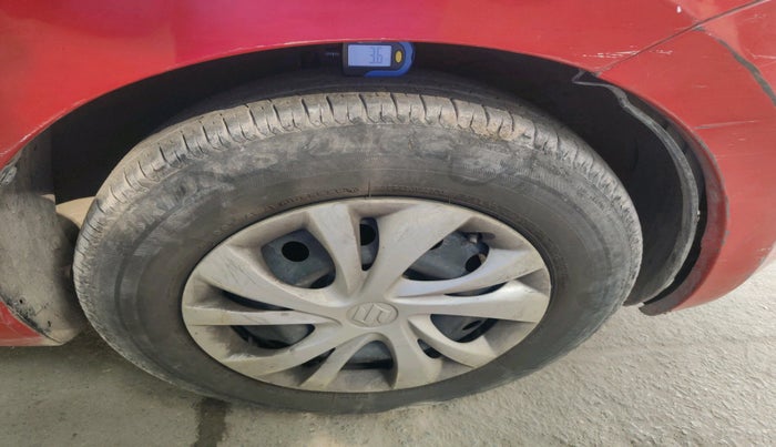 2018 Maruti Swift VXI, Petrol, Manual, 49,086 km, tyre