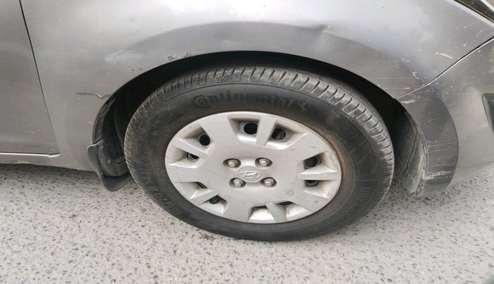 2013 Hyundai i20 MAGNA (O) 1.2, Petrol, Manual, 93,886 km, tyre