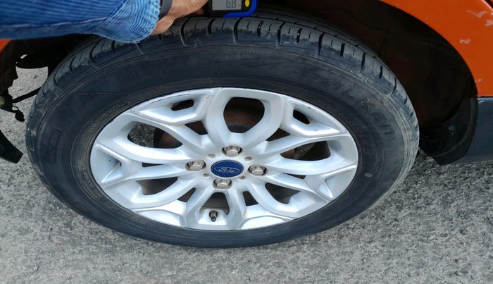 2013 Ford Ecosport TITANIUM 1.5L DIESEL, Diesel, Manual, 90,462 km, tyre