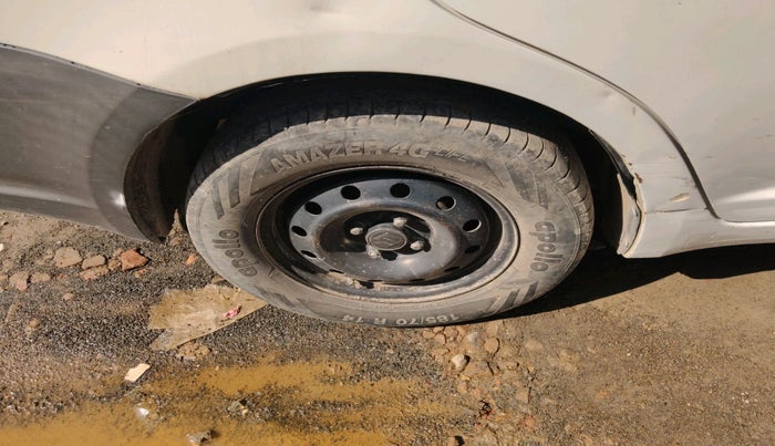 2016 Maruti Swift Dzire TOUR DIESEL, Diesel, Manual, 95,523 km, tyre