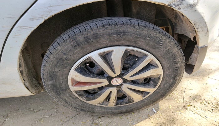 2012 Maruti Swift VDI, Diesel, Manual, 1,14,634 km, tyre