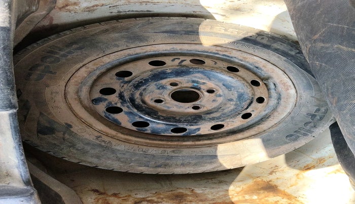 2012 Maruti Swift VDI, Diesel, Manual, 1,14,634 km, tyre