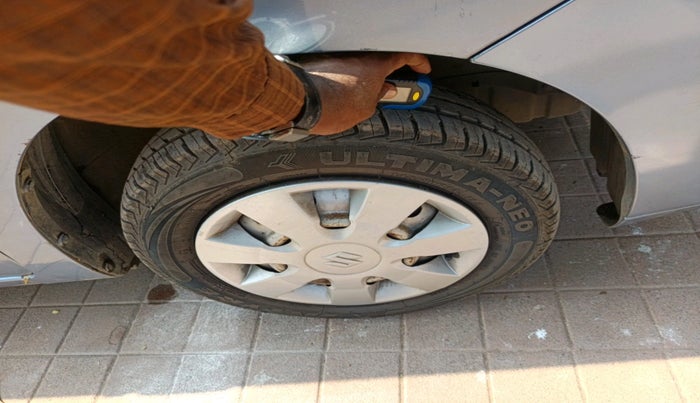 2011 Maruti Wagon R 1.0 LXI, Petrol, Manual, 40,908 km, tyre