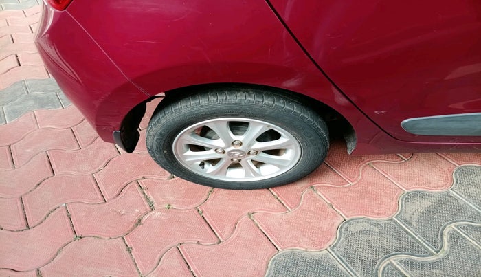 2015 Hyundai Grand i10 ASTA 1.2 KAPPA VTVT, Petrol, Manual, 30,529 km, tyre