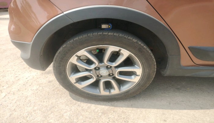 2018 Hyundai i20 Active 1.2 SX, Petrol, Manual, 68,070 km, tyre