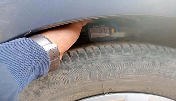 2016 Hyundai i10 SPORTZ 1.1, Petrol, Manual, 31,441 km, tyre