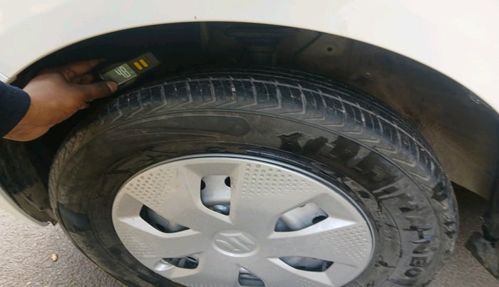 2024 Maruti New Wagon-R LXI CNG 1.0, Petrol, Manual, 15,655 km, tyre