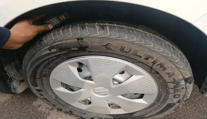 2024 Maruti New Wagon-R LXI CNG 1.0, Petrol, Manual, 15,655 km, tyre