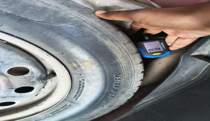 2019 Maruti Swift VXI, Petrol, Manual, 68,178 km, tyre