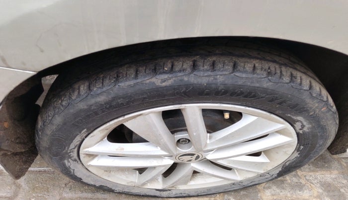 2018 Skoda Rapid STYLE 1.5 TDI AT, Diesel, Automatic, 1,23,375 km, tyre