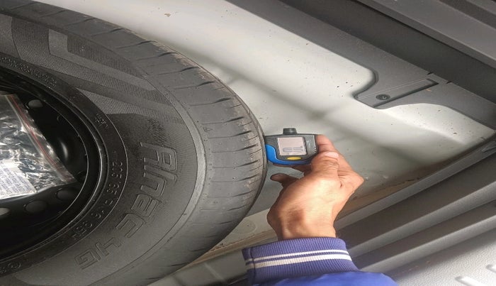 2024 Hyundai Creta 1.5 S (O) MPi iVT, Petrol, Automatic, 14,964 km, tyre