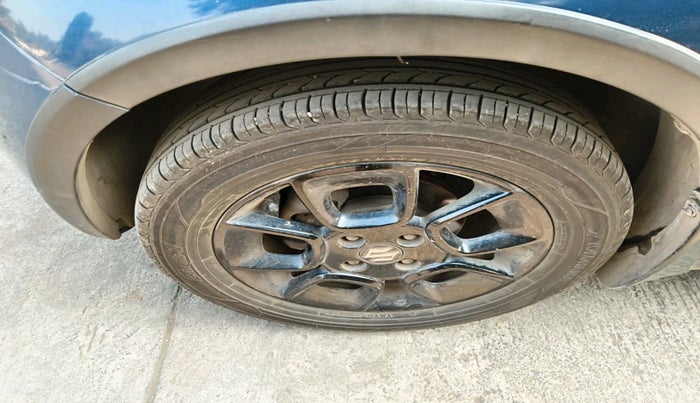 2018 Maruti IGNIS ZETA 1.2, Petrol, Manual, 72,954 km, tyre