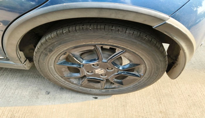 2018 Maruti IGNIS ZETA 1.2, Petrol, Manual, 72,954 km, tyre