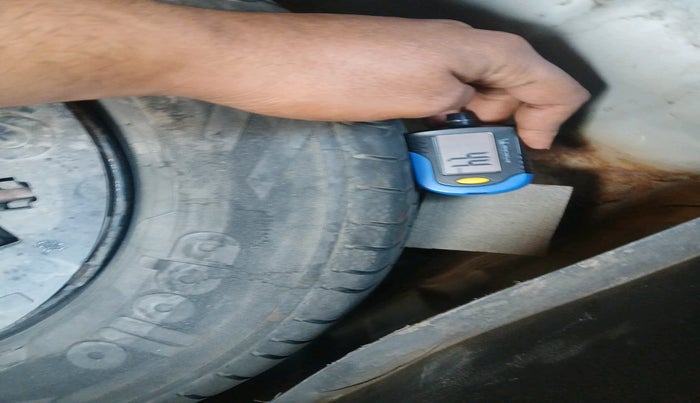 2012 Hyundai i10 SPORTZ 1.2 AT, Petrol, Automatic, 85,408 km, tyre