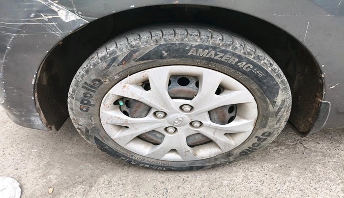 2015 Hyundai Grand i10 MAGNA 1.2 KAPPA VTVT, Petrol, Manual, 33,878 km, tyre