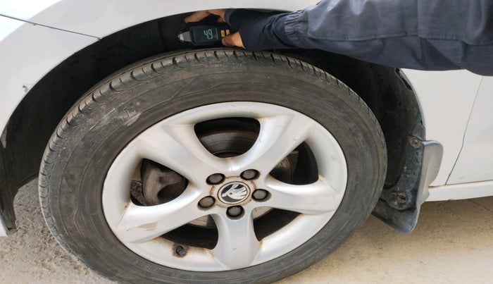 2013 Skoda Rapid AMBITION 1.6 TDI CR MT PLUS, Diesel, Manual, 87,138 km, tyre