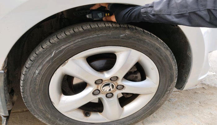 2013 Skoda Rapid AMBITION 1.6 TDI CR MT PLUS, Diesel, Manual, 87,138 km, tyre