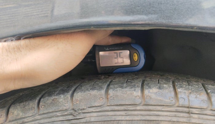 2021 Volkswagen Polo 1.0 GT TSI AT, Petrol, Automatic, 29,948 km, tyre