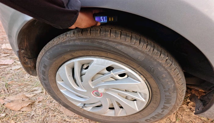 2019 Tata Tiago XM PETROL, Petrol, Manual, 55,549 km, tyre