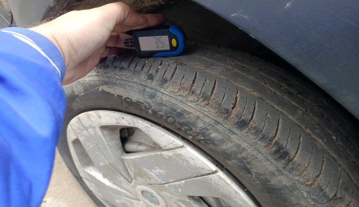 2023 Nissan MAGNITE XE, Petrol, Manual, 26,140 km, tyre