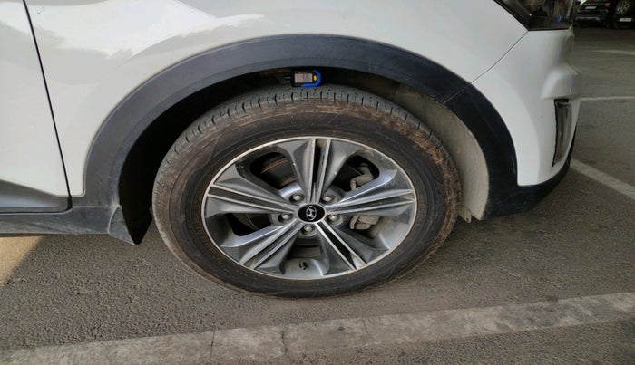 2017 Hyundai Creta SX PLUS AT 1.6 PETROL, Petrol, Automatic, 93,061 km, tyre