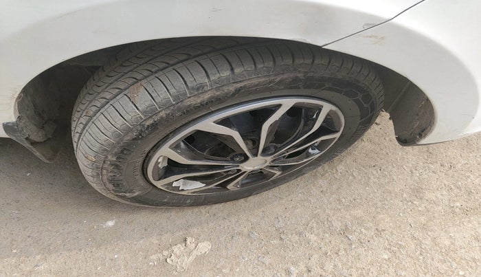 2017 Tata Bolt XMS QUADRAJET, Diesel, Manual, 88,839 km, tyre