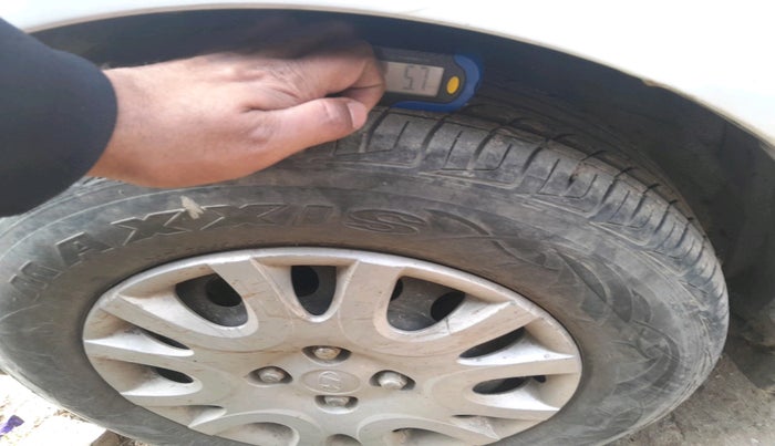 2011 Hyundai i20 MAGNA 1.2, Petrol, Manual, 89,900 km, tyre