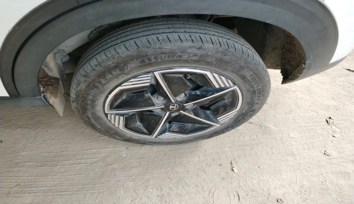 2024 Tata NEXON Smart Plus S 1.2 iCNG, Petrol, Manual, 13,327 km, tyre