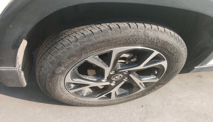 2025 Toyota URBAN CRUISER HYRYDER V HYBRID, Hybrid, Automatic, 18,189 km, tyre