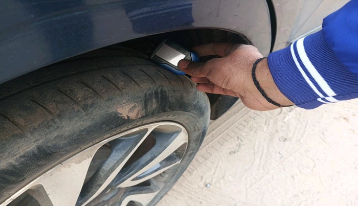 2021 Maruti Baleno ZETA PETROL 1.2, Petrol, Manual, 93,384 km, tyre