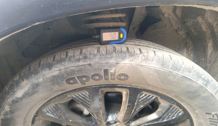 2021 Maruti Vitara Brezza ZXI, Petrol, Manual, 46,268 km, tyre