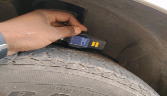 2016 Renault Duster 110 PS RXZ 4X2 AMT DIESEL, Diesel, Automatic, 77,142 km, tyre